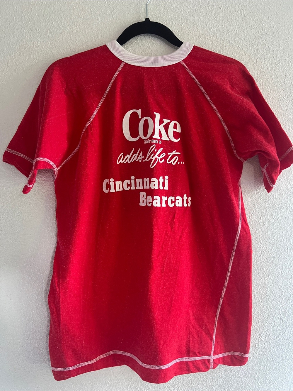Vintage 80’s Coke Cincinnati Bearcats Red Graphic Tee